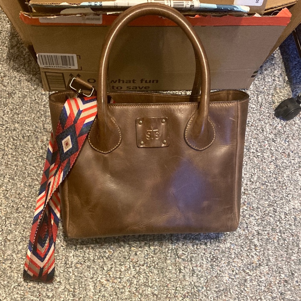 STS leather purse